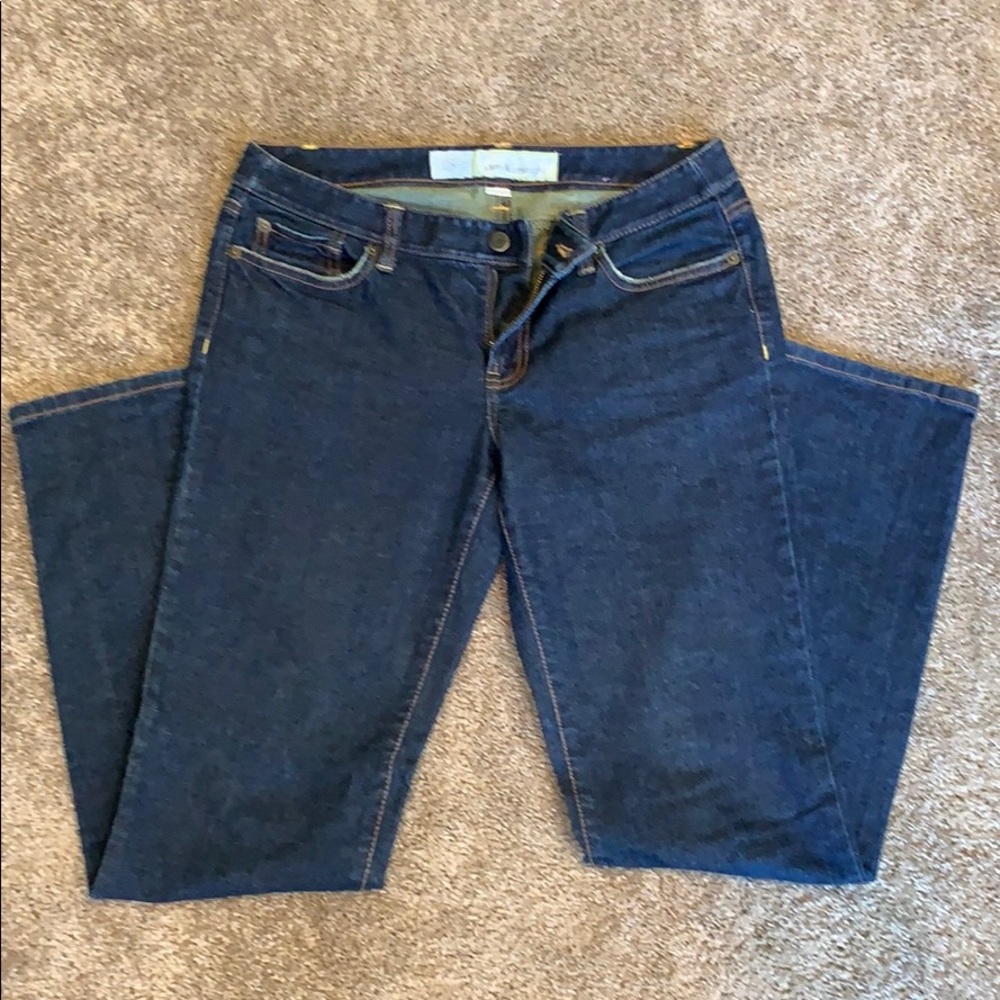 Loft Slim and Straight classic jean!